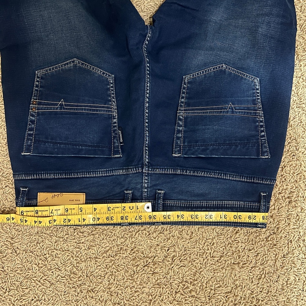 Blue Jeans - Picture 3 of 3